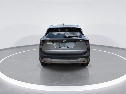 Certified 2025 Nissan Kicks SV image 7