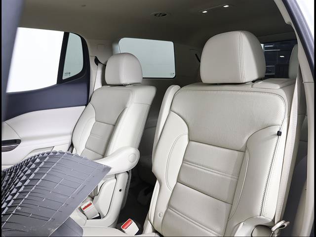 Used 2023 GMC Acadia Denali FWD image 10