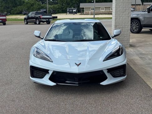 Used 2022 Chevrolet Corvette Stingray Preferred Cpe w/ Battery Protection Package RWD image 18