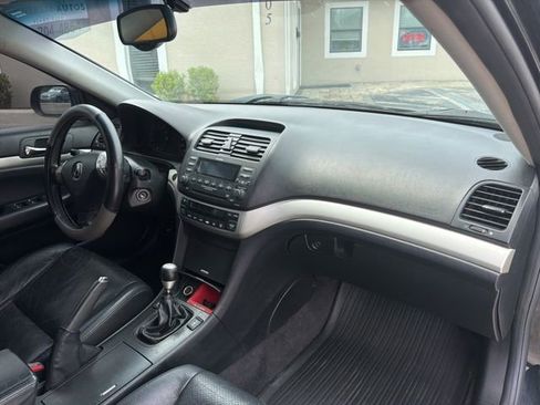 Used 2004 Acura TSX FWD image 10