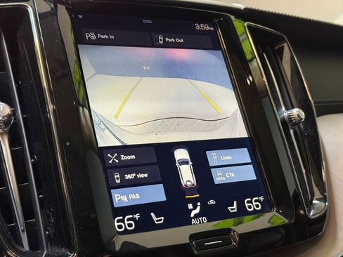 Used 2018 Volvo XC60 T5 Inscription w/ Convenience Package image 29