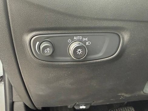 Certified 2024 Chevrolet Equinox LT FWD image 23