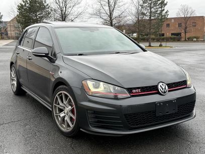 Used 2017 Volkswagen GTI SE