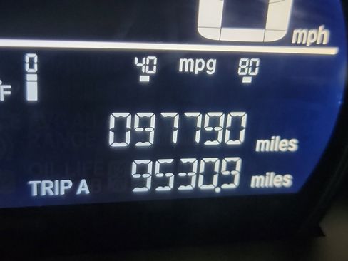 Used 2018 Honda CR-V LX image 19