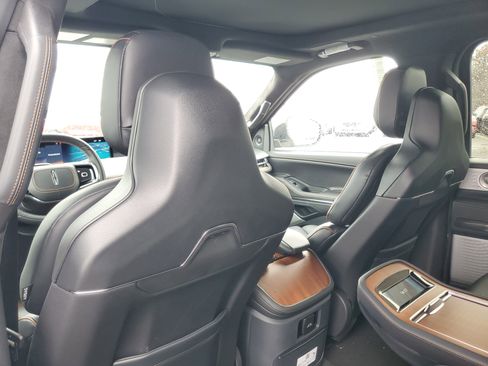 New 2026 Lincoln Navigator L Black Label image 28