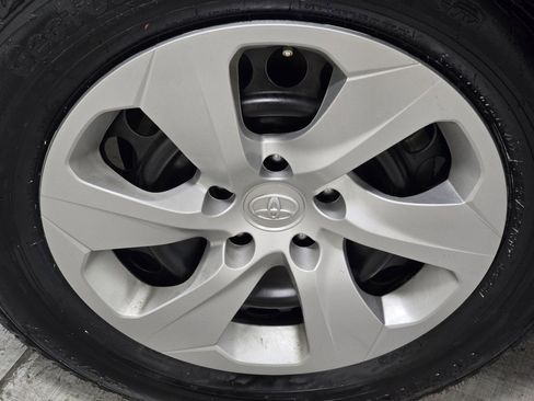 Certified 2024 Toyota RAV4 LE image 7