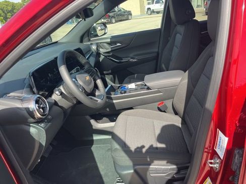 New 2026 Chevrolet Equinox LT FWD image 15