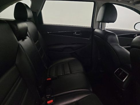 Used 2020 Kia Sorento EX AWD/4WD image 19