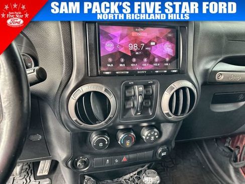 Used 2014 Jeep Wrangler Unlimited Sport w/ Quick Order Package 24S AWD/4WD image 25