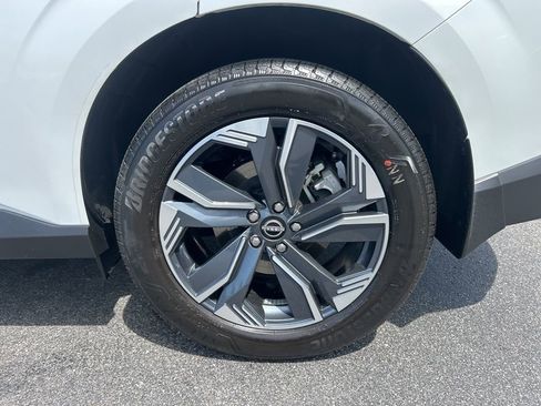 Used 2025 Nissan Murano SL image 40