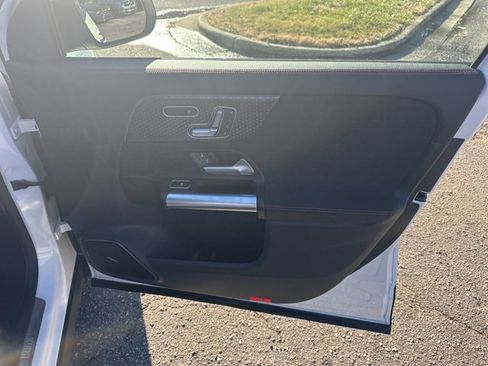 Used 2025 Mercedes-Benz GLA 250 GLA 250 image 19