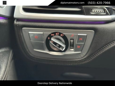 Used 2018 BMW 740i image 38
