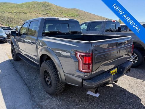 Used 2018 Ford F150 Raptor w/ Equipment Group 802A Luxury AWD/4WD image 6
