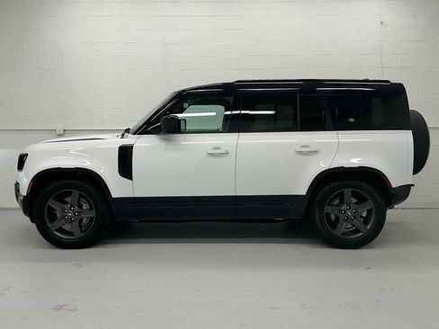 Used 2023 Land Rover Defender 110 X-Dynamic SE AWD/4WD image 3
