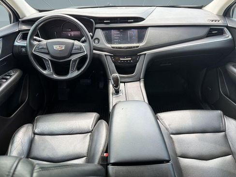Used 2017 Cadillac XT5 Premium Luxury image 26