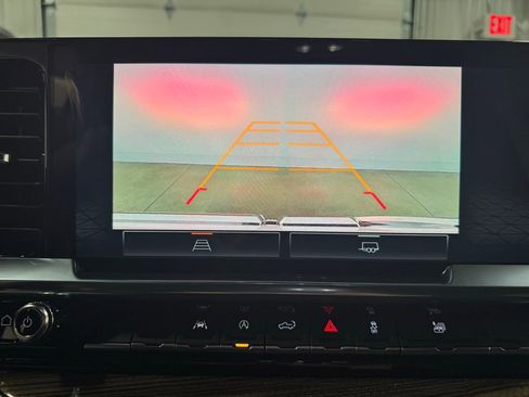 New 2026 GMC Sierra 1500 Elevation image 20