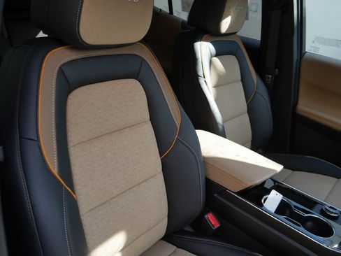 New 2026 Chevrolet Equinox ACTIV w/ Convenience Package III image 22