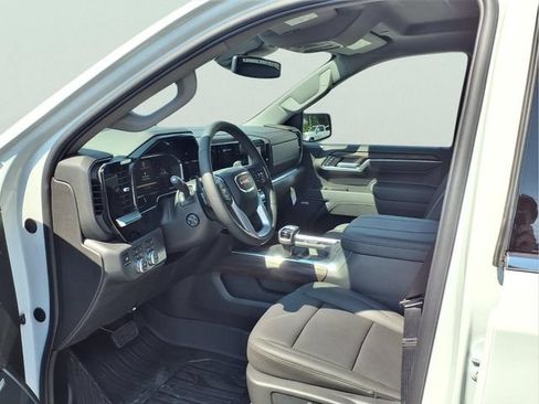 New 2026 GMC Sierra 1500 SLT w/ SLT Premium Package AWD/4WD image 18