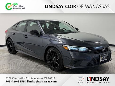 Used 2023 Honda Civic Sport image 1