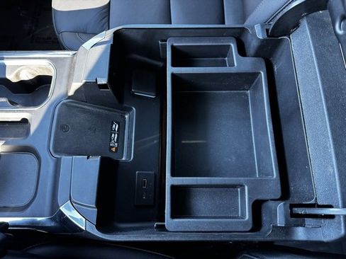 Certified 2022 GMC Sierra 1500 Elevation w/ Elevation Premium Package image 22