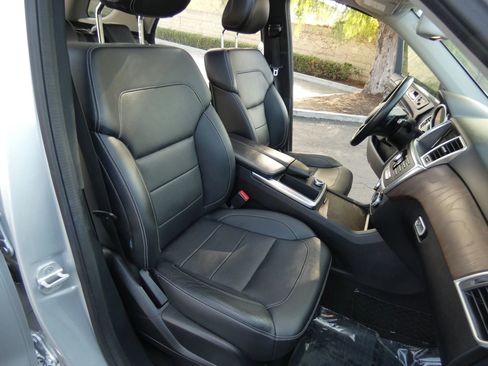 Used 2015 Mercedes-Benz ML 350 4MATIC image 32