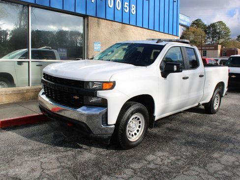 Used 2020 Chevrolet Silverado 1500 W/T w/ WT Safety Package image 3