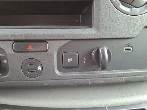 Used 2023 Ford E-350 and Econoline 350 Super Duty w/ Power Windows & Locks Group RWD image 28