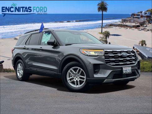 Certified 2026 Ford Explorer Active RWD image 1