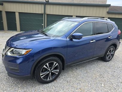 Used 2019 Nissan Rogue SV w/ Premium Package