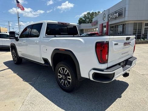 Used 2023 GMC Sierra 2500 AT4 w/ AT4 Premium Plus Package AWD/4WD image 8