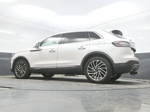 Used 2019 Lincoln Nautilus Reserve AWD/4WD image 37