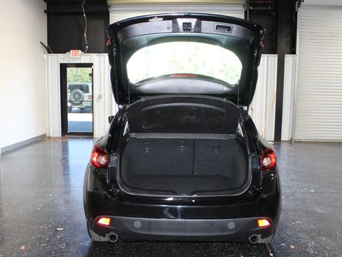 Used 2016 MAZDA MAZDA3 i Sport w/ Preferred Equipment Package FWD image 30
