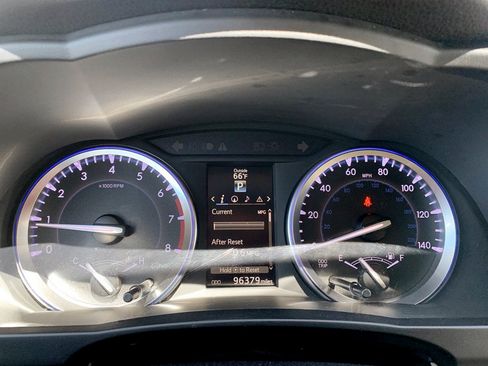 Used 2016 Toyota Highlander Limited AWD/4WD image 20