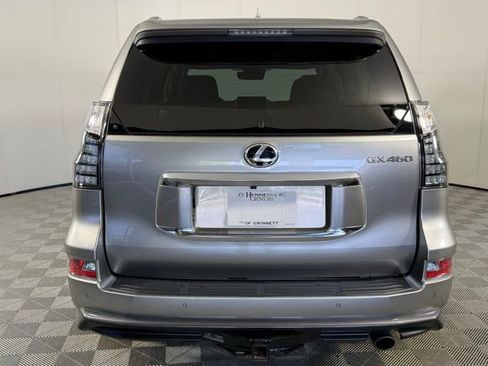 Used 2023 Lexus GX 460 Premium w/ Accessory Package AWD/4WD image 8