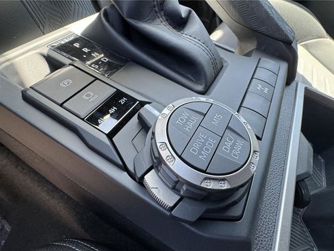 New 2025 Toyota Tacoma TRD Off-Road image 25