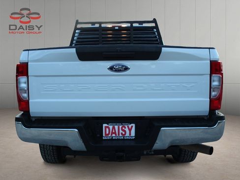 Used 2022 Ford F250 XL w/ Power Equipment Group image 6