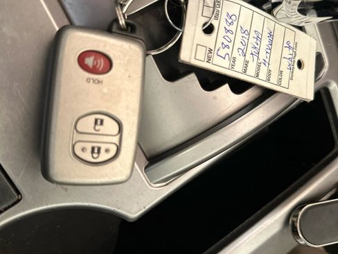 Used 2018 Toyota 4Runner Limited image 36