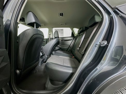 Used 2025 Kia Seltos S image 27