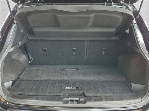 Used 2020 Nissan Rogue Sport SV FWD image 6