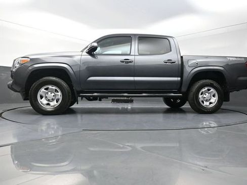 Used 2023 Toyota Tacoma SR AWD/4WD image 34