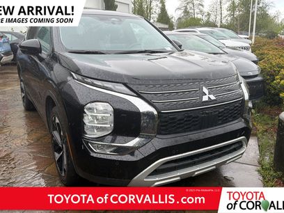 Used 2024 Mitsubishi Outlander SE