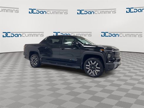 New 2026 Chevrolet Silverado EV LT w/ Plus Package image 2