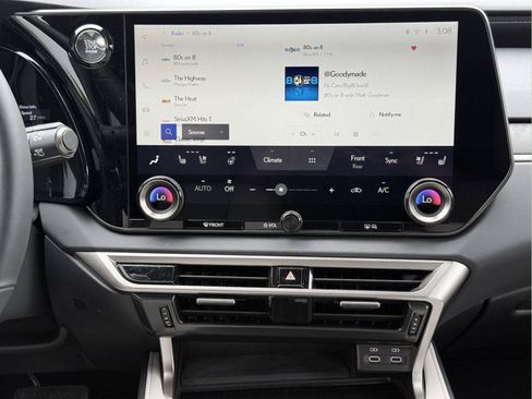 Used 2025 Lexus RX 350 Premium AWD/4WD image 17