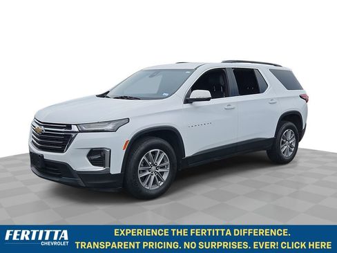 Used 2022 Chevrolet Traverse LT FWD image 1