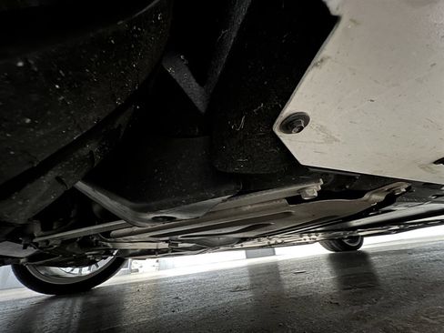 Used 2016 Chevrolet Corvette Z06 w/ 3LZ Preferred Equipment Group image 37