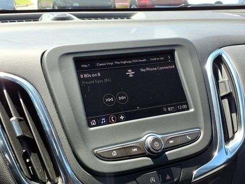 Used 2024 Chevrolet Equinox LT w/ LPO, Floor Liner Package FWD image 9