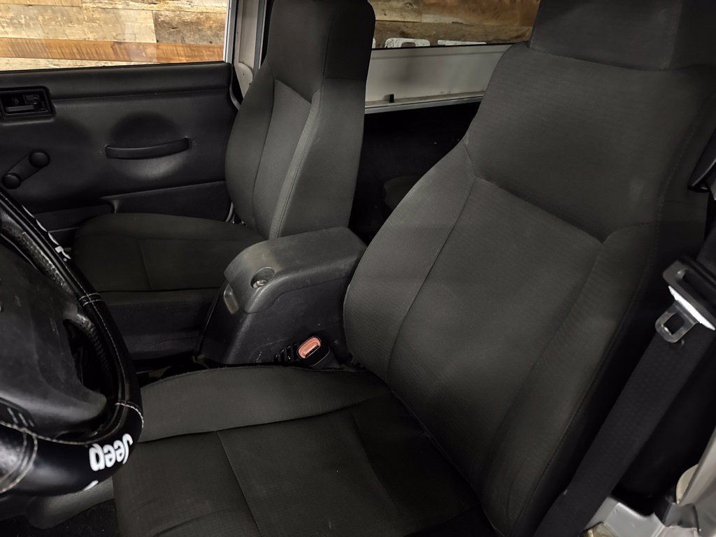 Used 2006 Jeep Wrangler Unlimited Rubicon AWD/4WD image 10