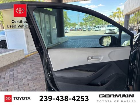 Used 2023 Toyota Corolla LE image 17