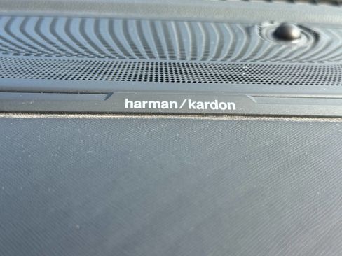 Used 2020 RAM 1500 Limited w/ Black Appearance Package image 25