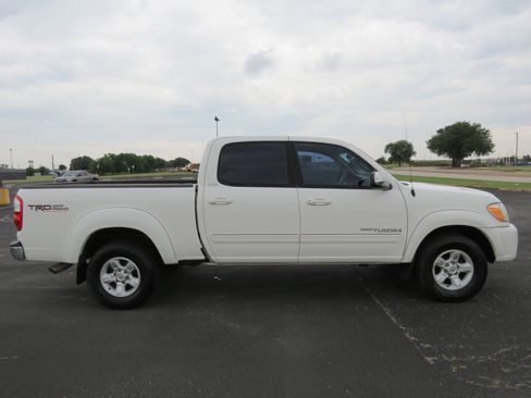 Used 2006 Toyota Tundra SR5 RWD image 4